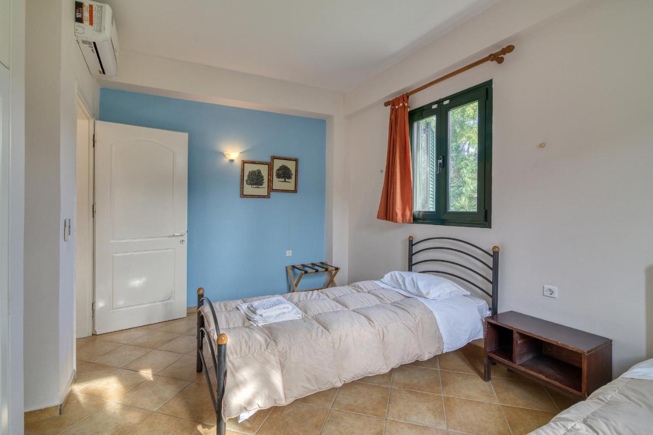 Analipsi Beach Front Villas - Happy Rentals Kástro Tornéze Eksteriør billede