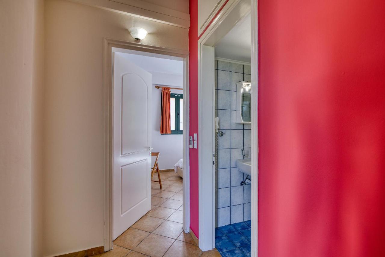 Analipsi Beach Front Villas - Happy Rentals Kástro Tornéze Eksteriør billede