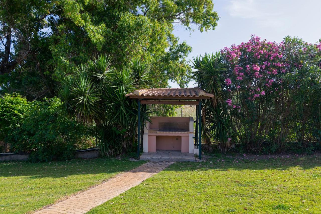 Analipsi Beach Front Villas Kástro Tornéze Eksteriør billede